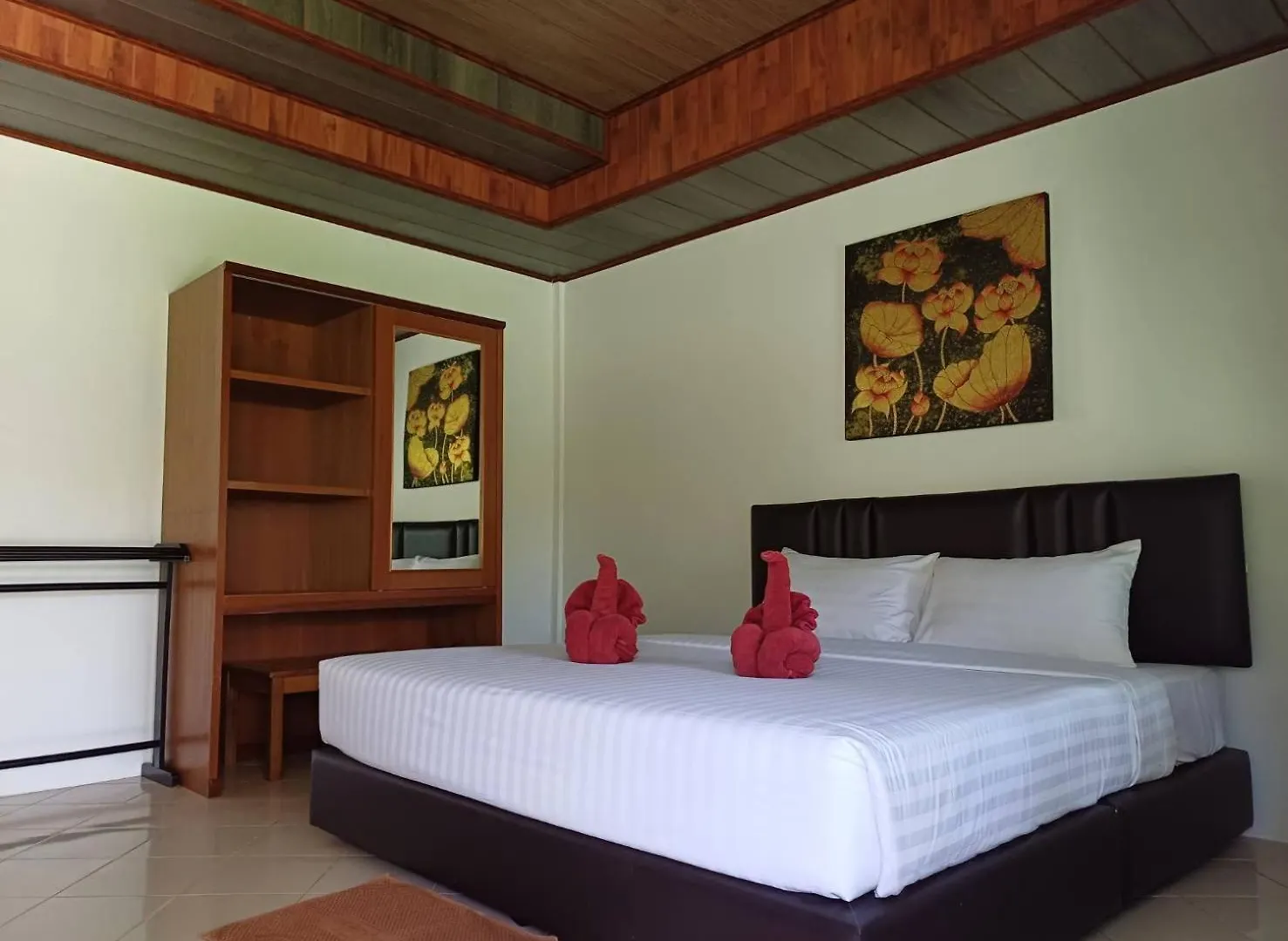 Lanta Mermaid Resort Ban Ai Dao
