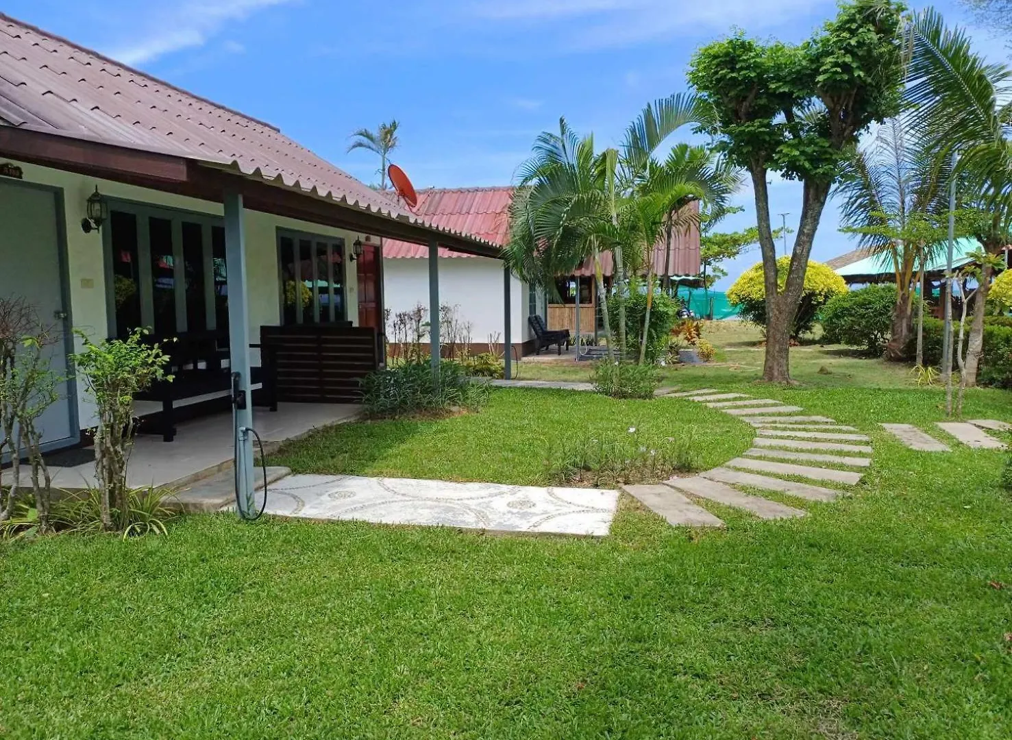 Lanta Mermaid Resort Ban Ai Dao