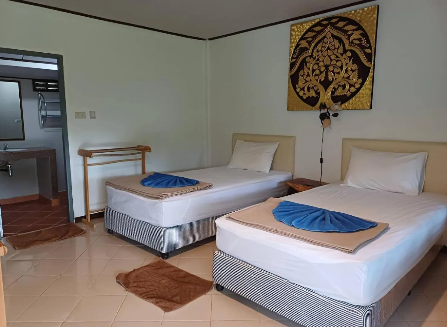 Lanta Mermaid Resort Ban Ai Dao